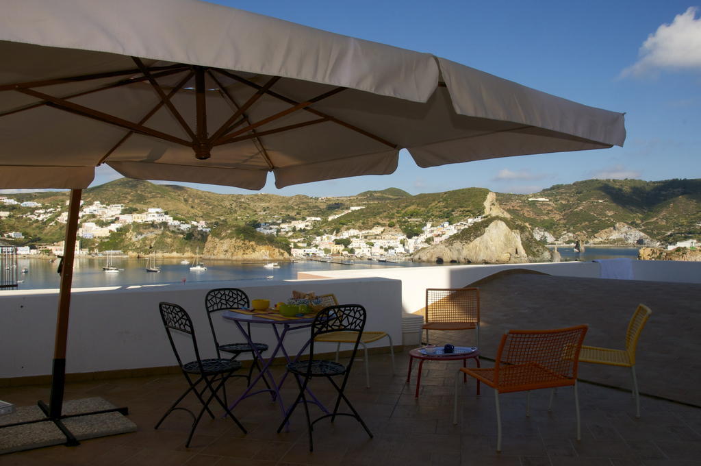 B&B La Terrazza Sul Porto 폰차 외부 사진