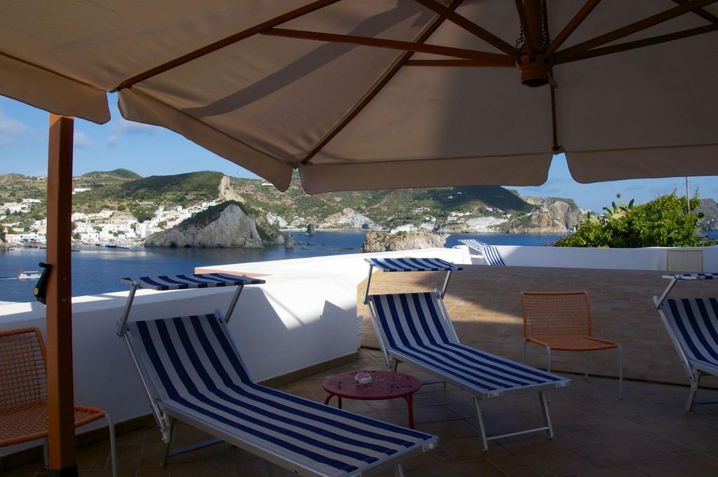 B&B La Terrazza Sul Porto 폰차 외부 사진