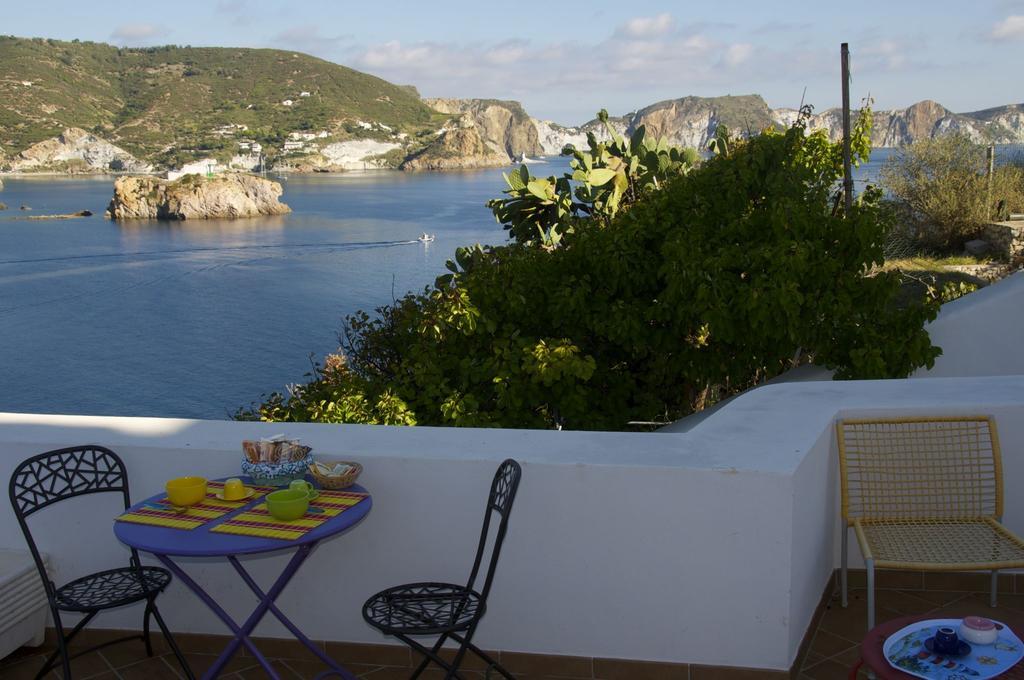 B&B La Terrazza Sul Porto 폰차 외부 사진