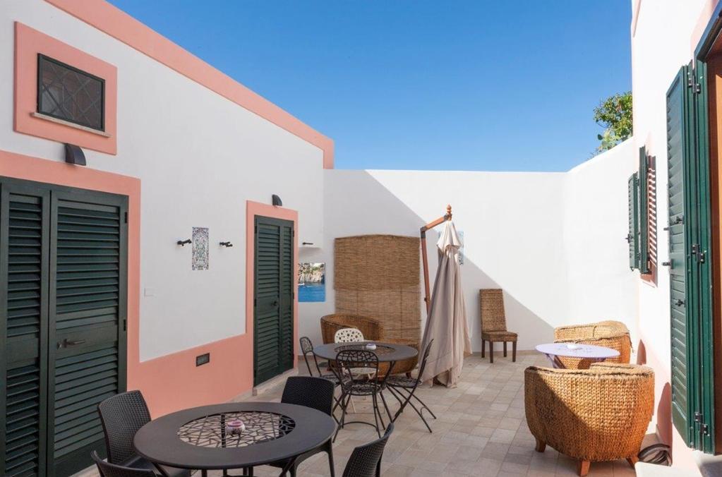 B&B La Terrazza Sul Porto 폰차 외부 사진